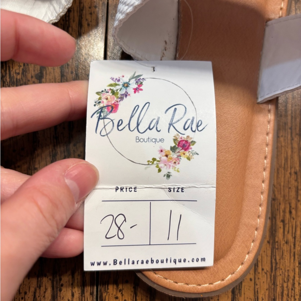 NWT Bella Rae Women’s sandals 11 - Picture 3 of 8